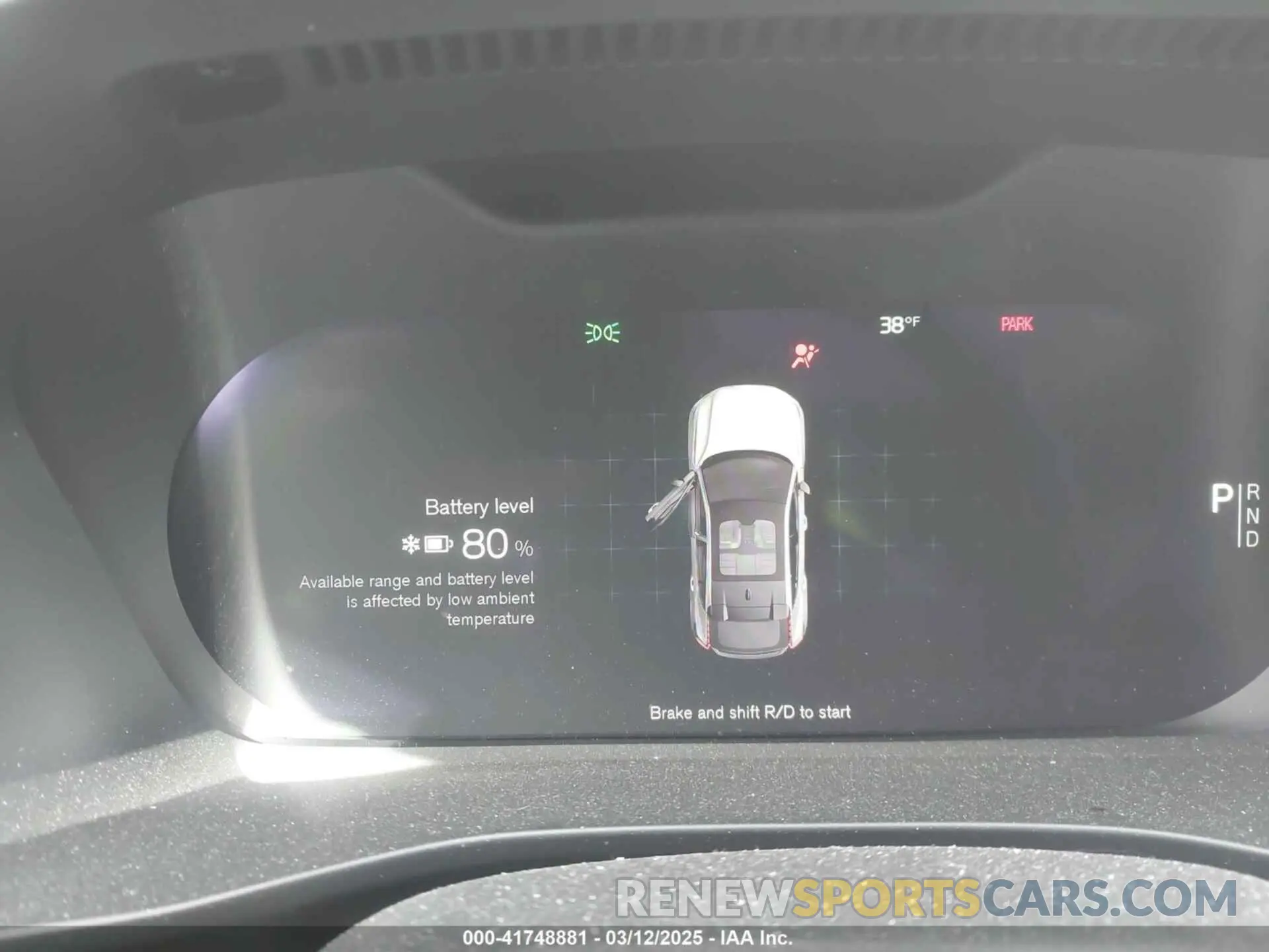 17 Photograph of a damaged car YV4ED3GM1P2056366 VOLVO C40 RECHARGE PURE ELECTRIC 2023