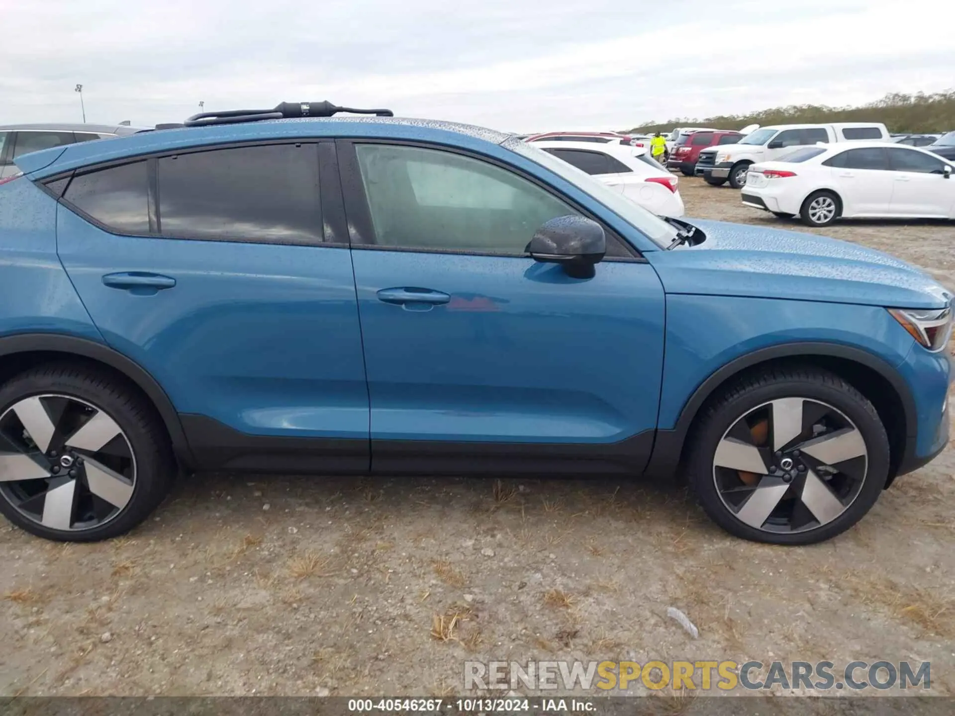 13 Photograph of a damaged car YV4ED3GM6P2027803 VOLVO C40 RECHARGE PURE ELECTRIC 2023
