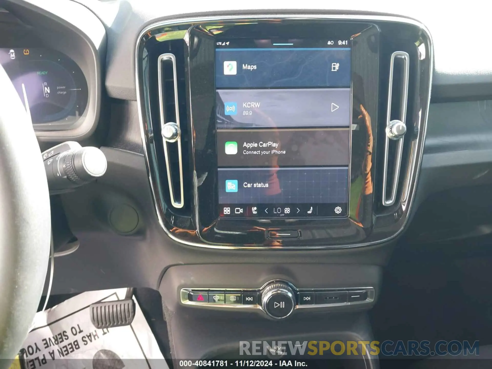 19 Photograph of a damaged car YV4ED3GM9P2028900 VOLVO C40 RECHARGE PURE ELECTRIC 2023