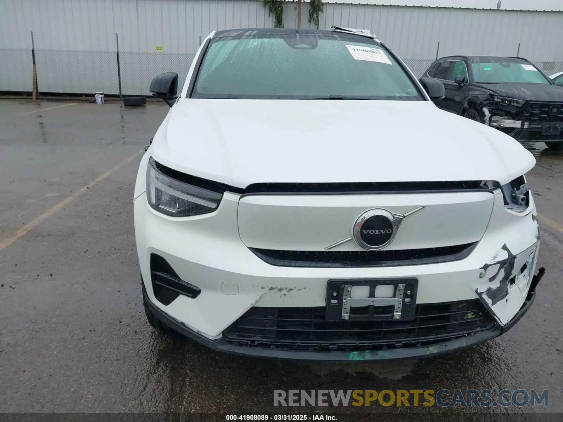 21 Photograph of a damaged car YV4ER3GK0R2107021 VOLVO C40 RECHARGE PURE ELECTRIC 2024