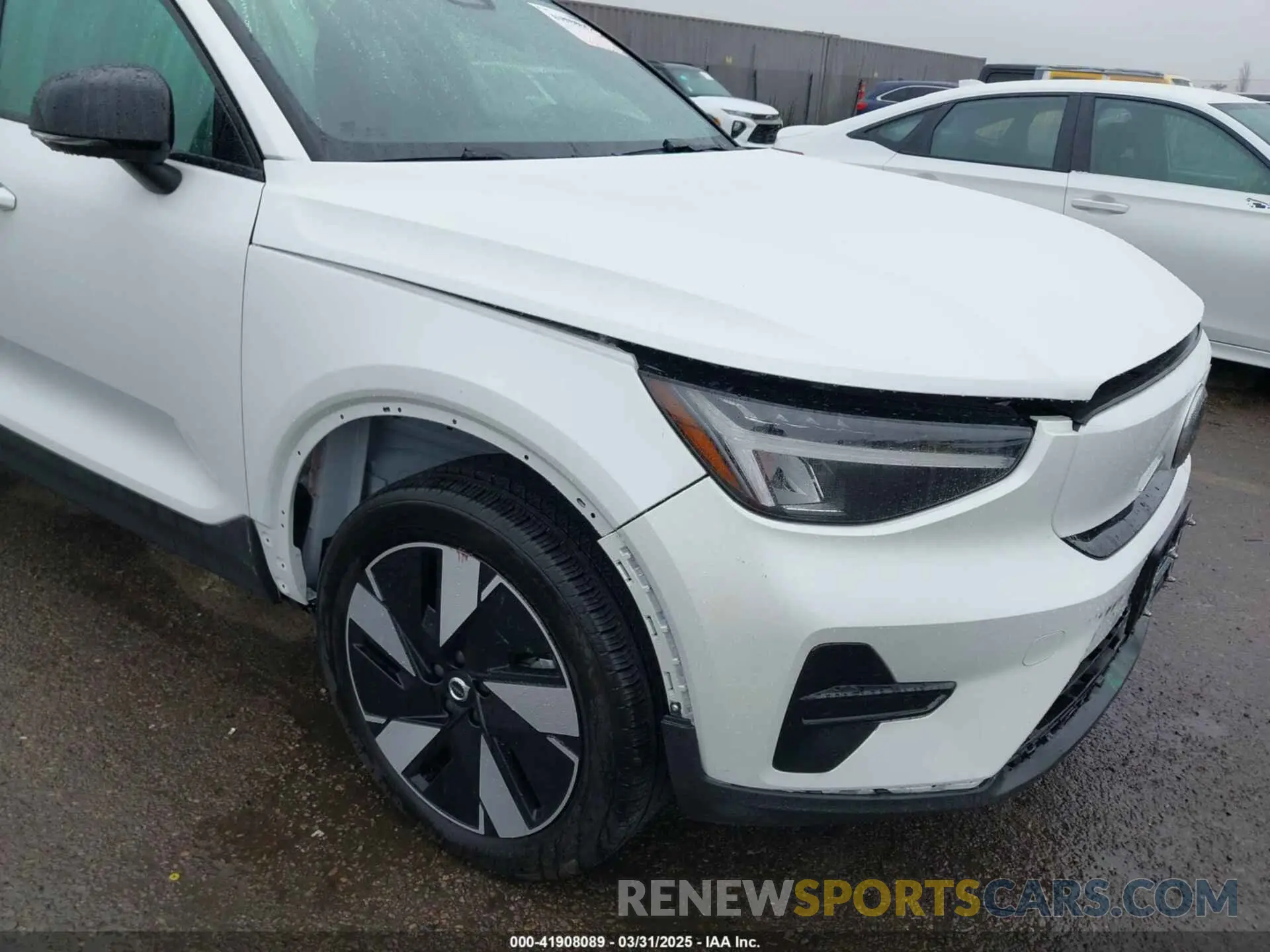 22 Photograph of a damaged car YV4ER3GK0R2107021 VOLVO C40 RECHARGE PURE ELECTRIC 2024