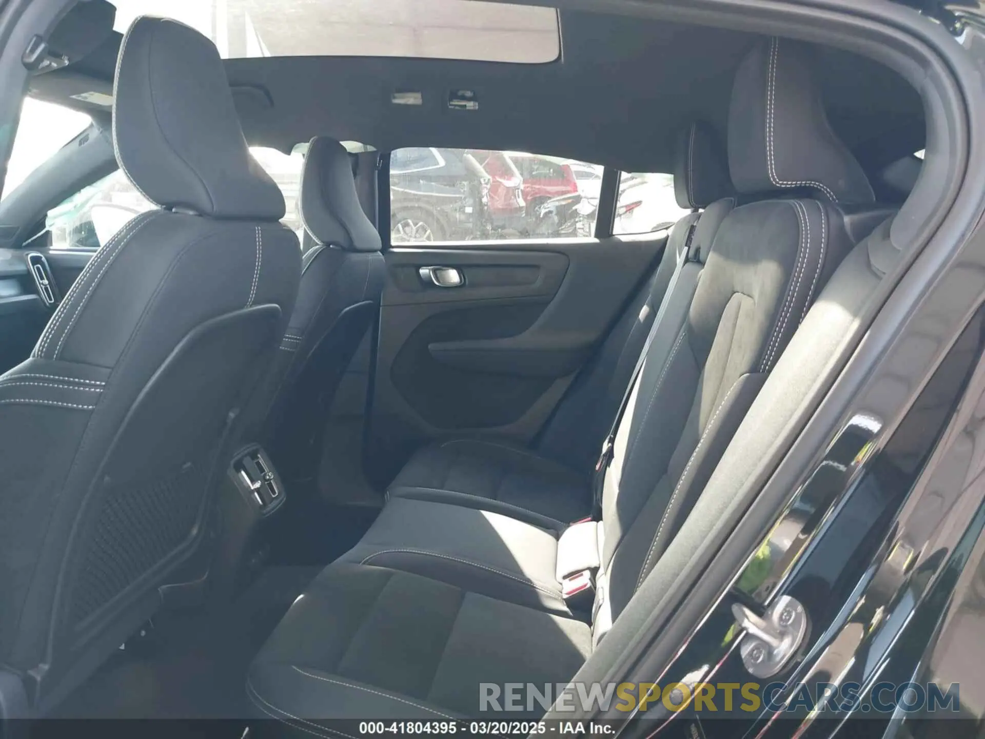 8 Photograph of a damaged car YV4ER3GL9R2101789 VOLVO C40 RECHARGE PURE ELECTRIC 2024