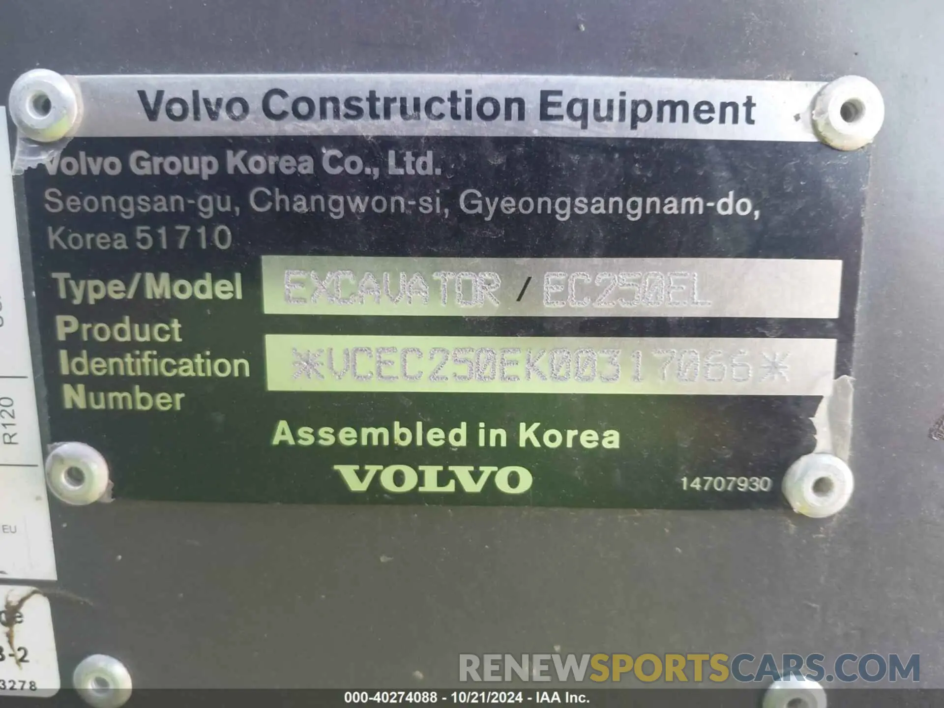 9 Photograph of a damaged car VCEC250EK00317066 VOLVO EC250E EXCAVATOR 2023
