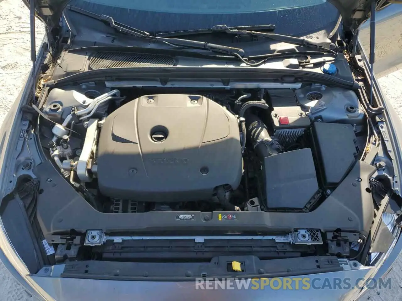 12 Photograph of a damaged car 7JR102FK3KG002832 VOLVO S60 2019