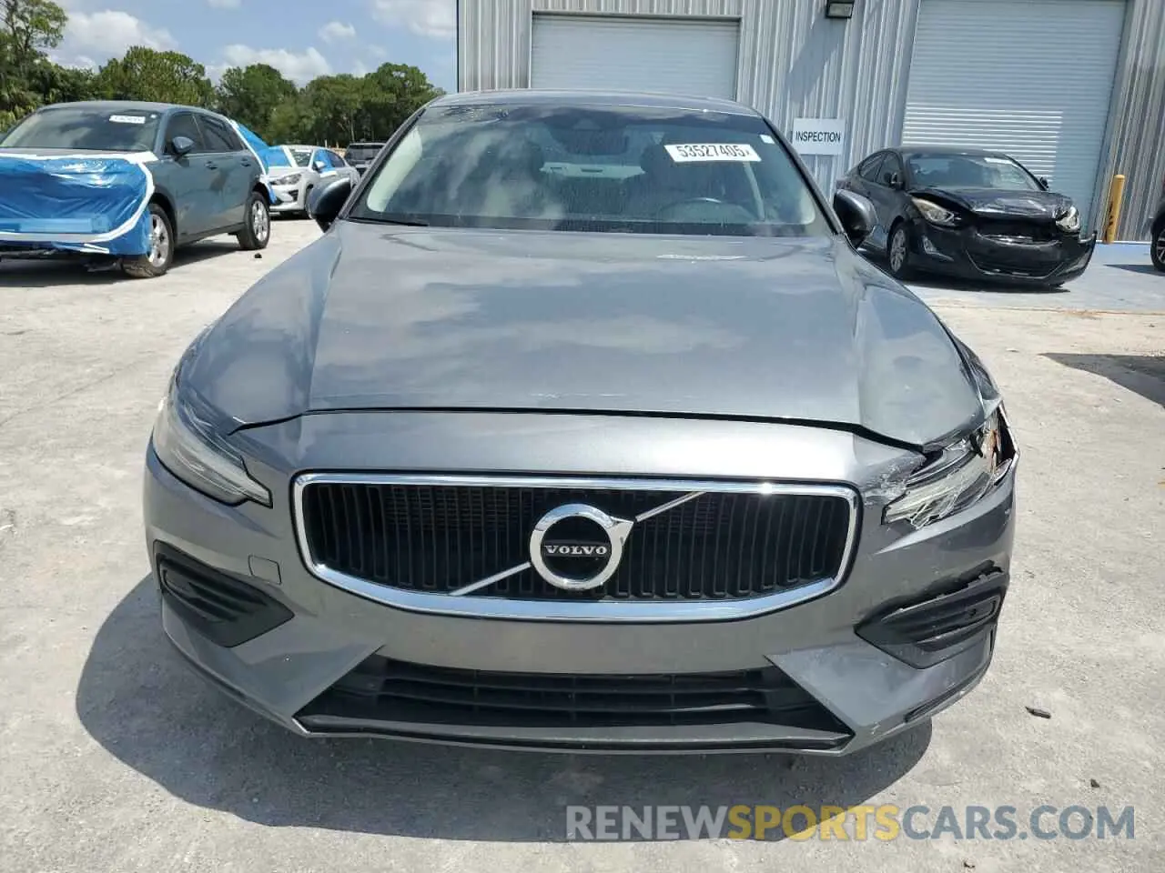 5 Photograph of a damaged car 7JR102FK3KG002832 VOLVO S60 2019