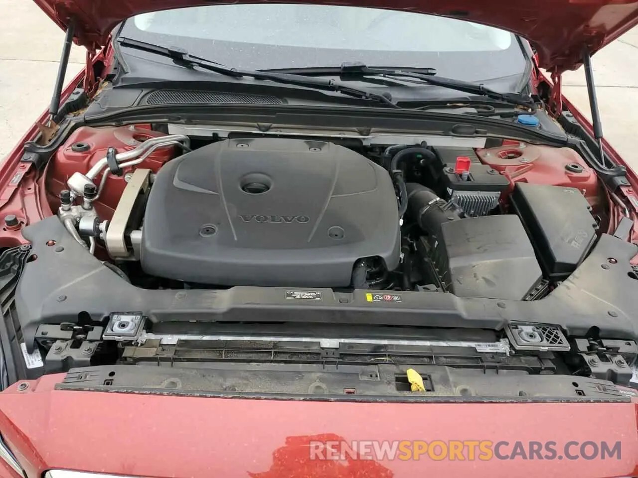 11 Photograph of a damaged car 7JR102FK5KG005814 VOLVO S60 2019