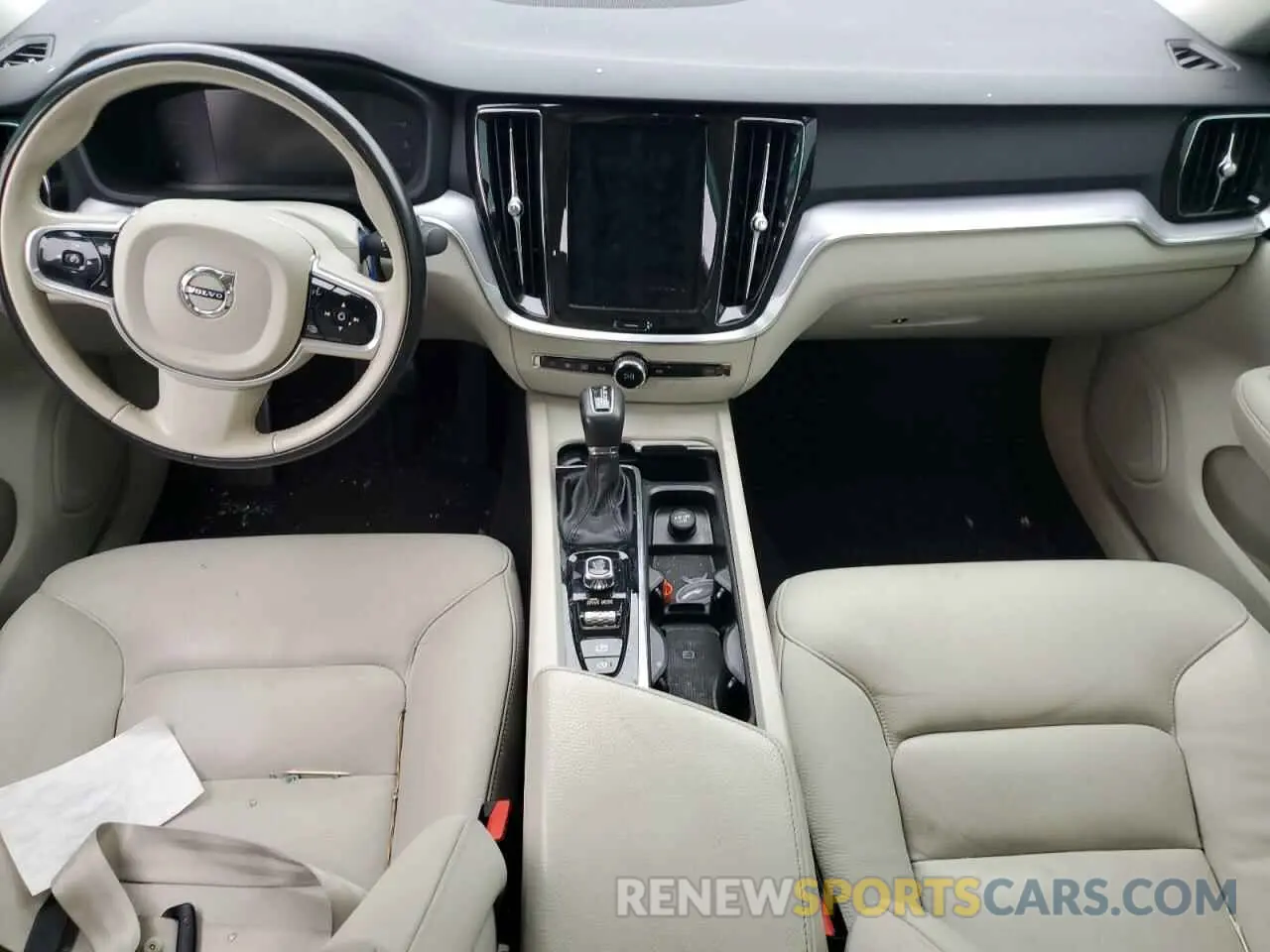 8 Photograph of a damaged car 7JR102FK5KG005814 VOLVO S60 2019