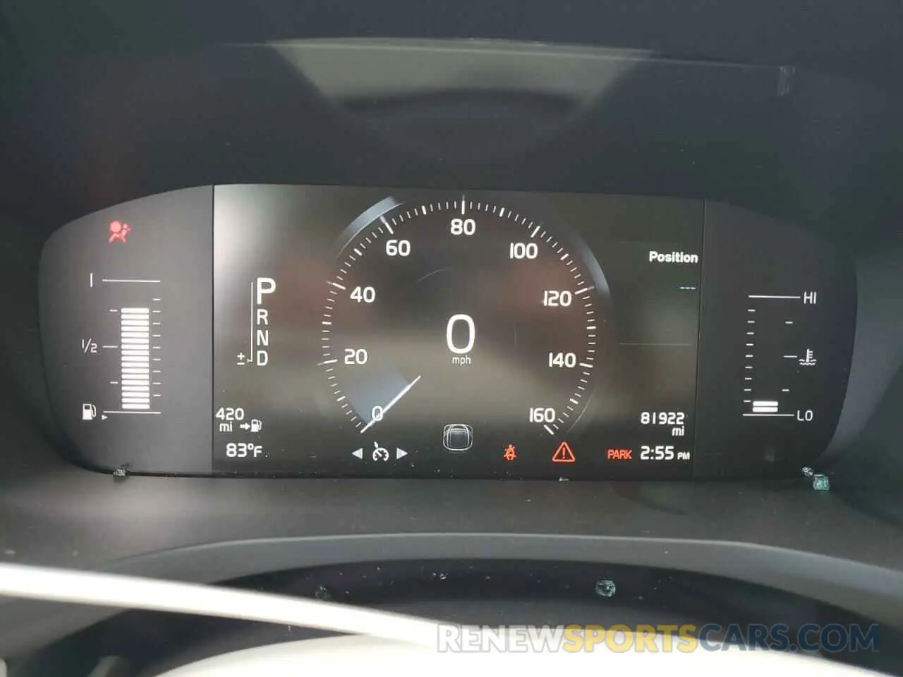 9 Photograph of a damaged car 7JR102FK5KG005814 VOLVO S60 2019