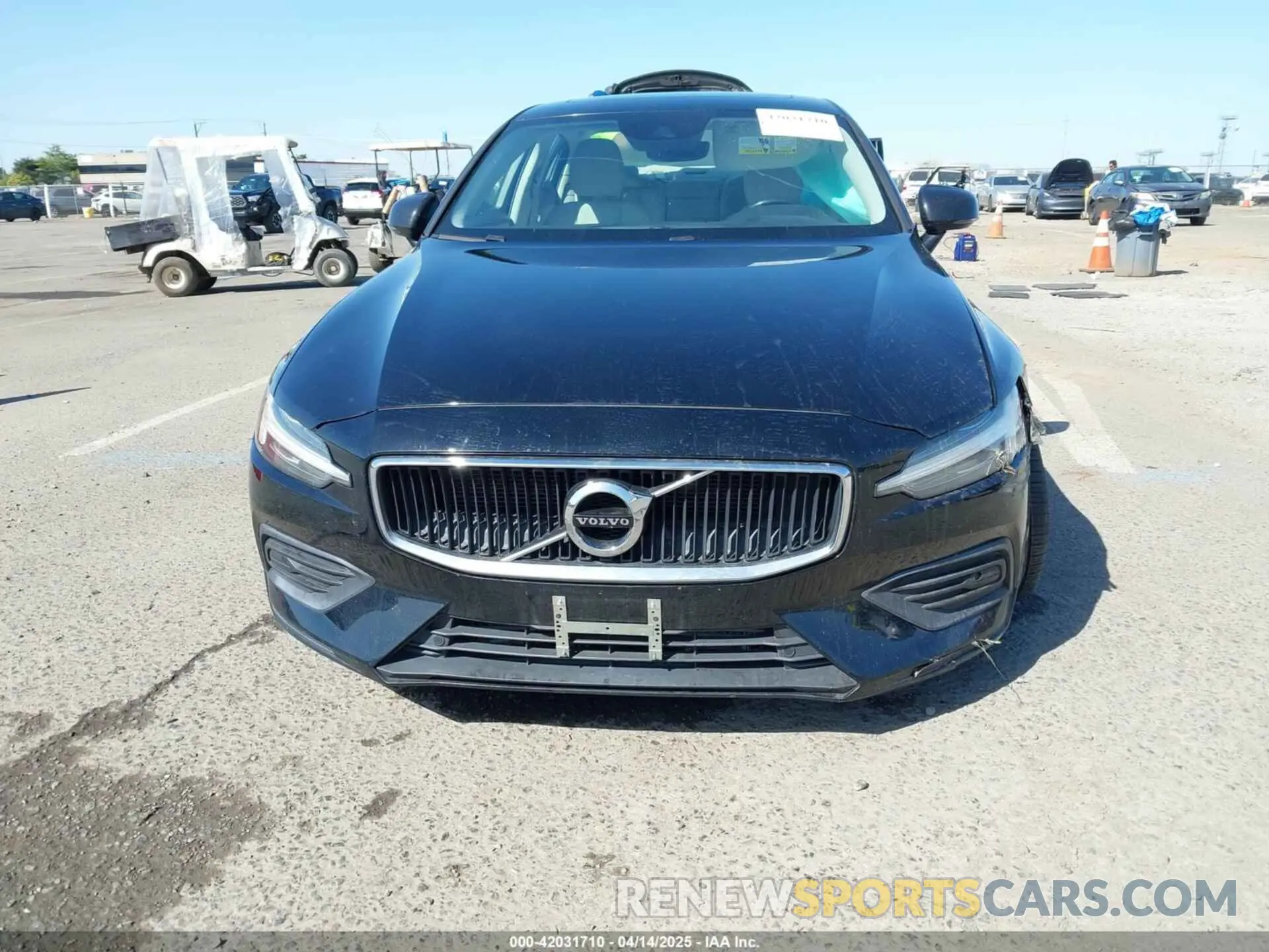 12 Photograph of a damaged car 7JR102FK8KG002051 VOLVO S60 2019