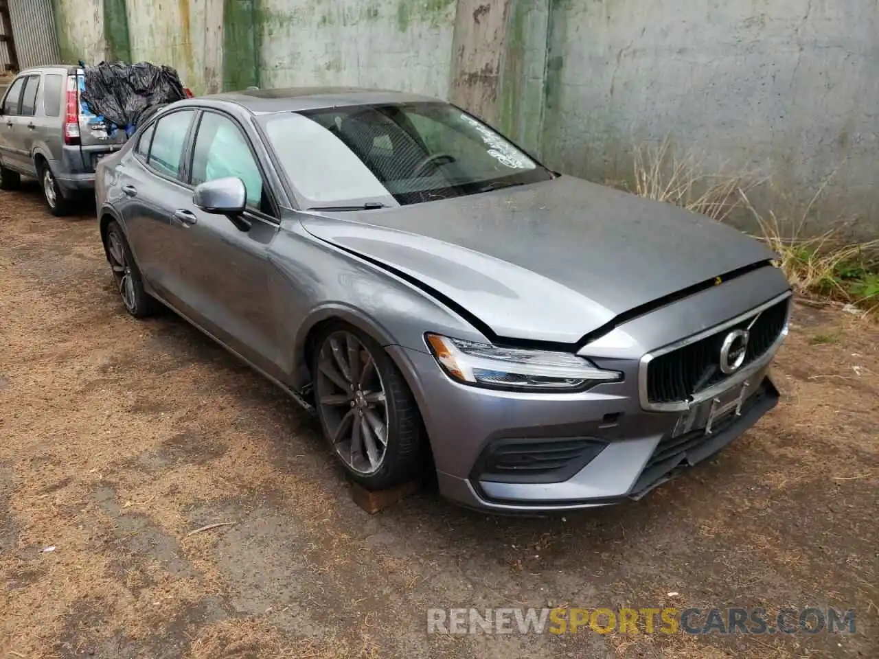 1 Photograph of a damaged car 7JR102FK8KG006486 VOLVO S60 2019