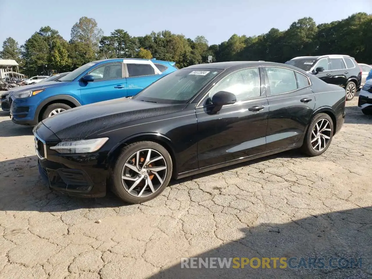 1 Photograph of a damaged car 7JR102FK9KG002916 VOLVO S60 2019