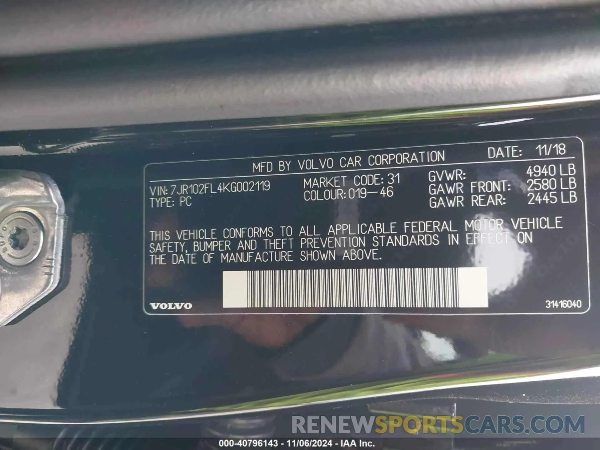 9 Photograph of a damaged car 7JR102FL4KG002119 VOLVO S60 2019