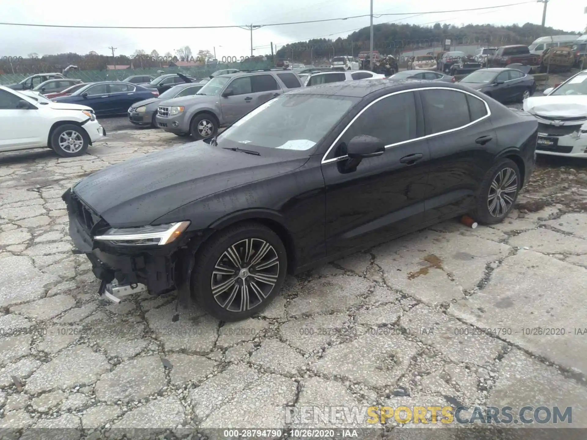 2 Photograph of a damaged car 7JR102FL4KG006090 VOLVO S60 2019