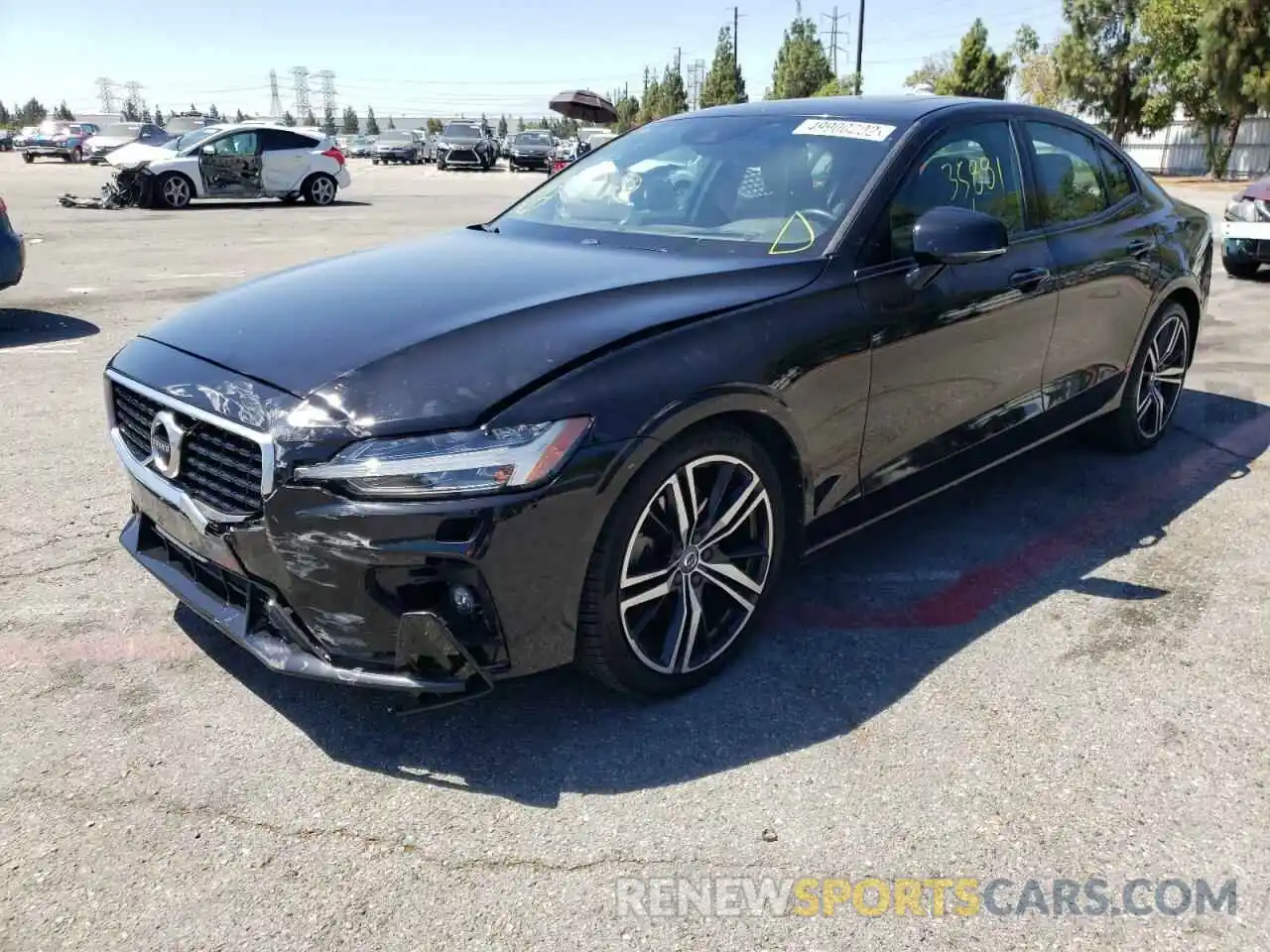 2 Photograph of a damaged car 7JR102FM4KG017163 VOLVO S60 2019