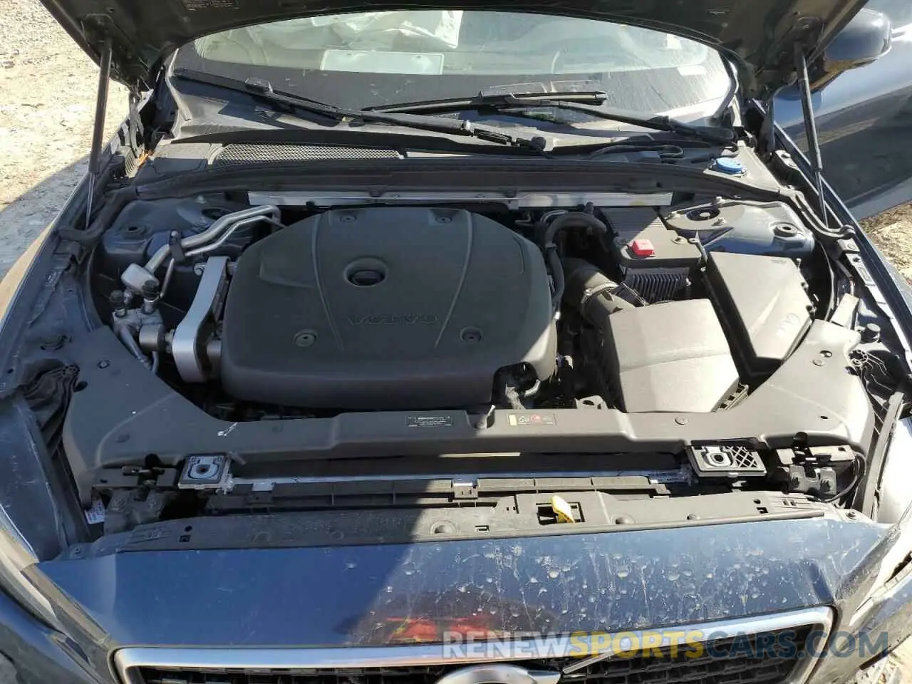 11 Photograph of a damaged car 7JR102FM7KG016945 VOLVO S60 2019