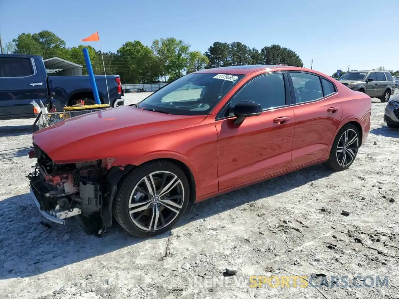 1 Photograph of a damaged car 7JR102FM8KG007171 VOLVO S60 2019