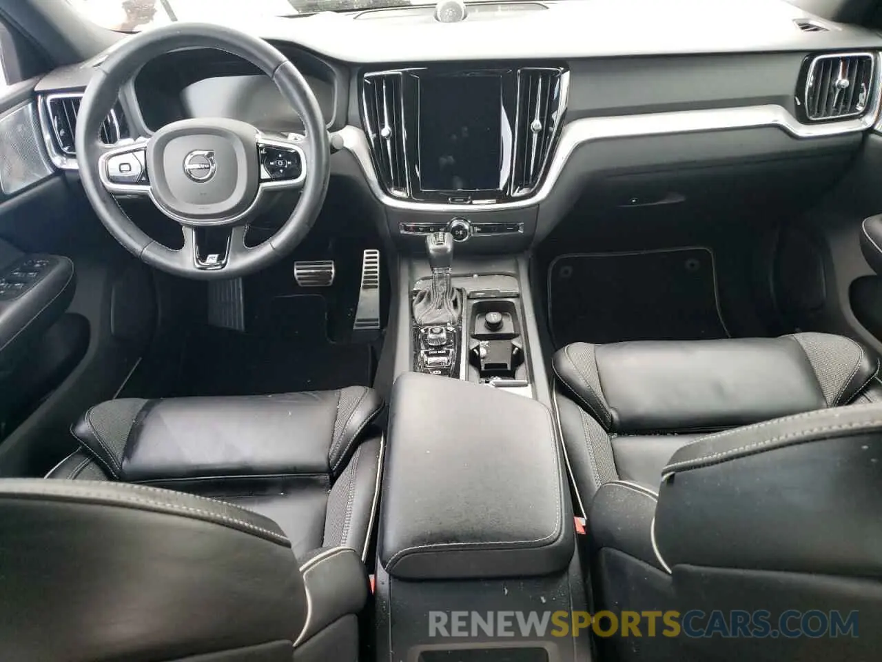 8 Photograph of a damaged car 7JR102FM9KG000519 VOLVO S60 2019