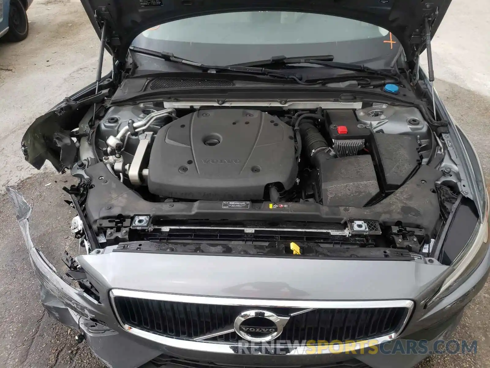 7 Photograph of a damaged car 7JRA22TK1KG012760 VOLVO S60 2019