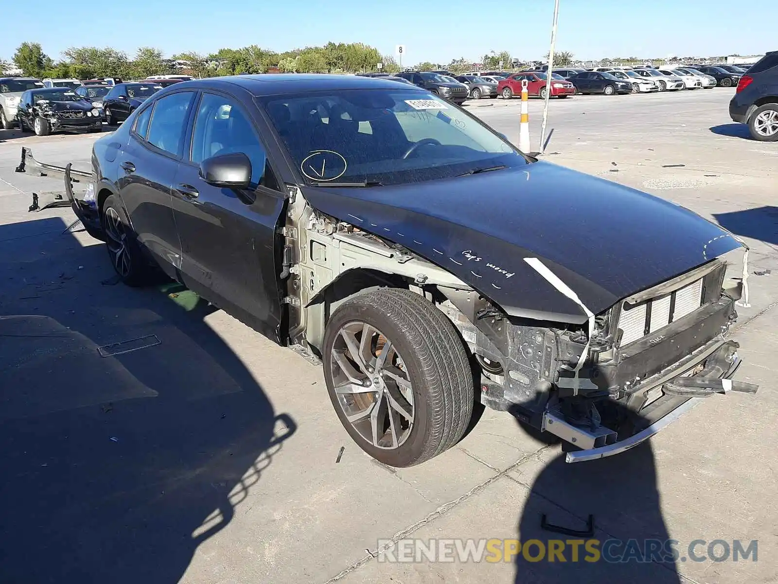 1 Photograph of a damaged car 7JRA22TK1KG018302 VOLVO S60 2019