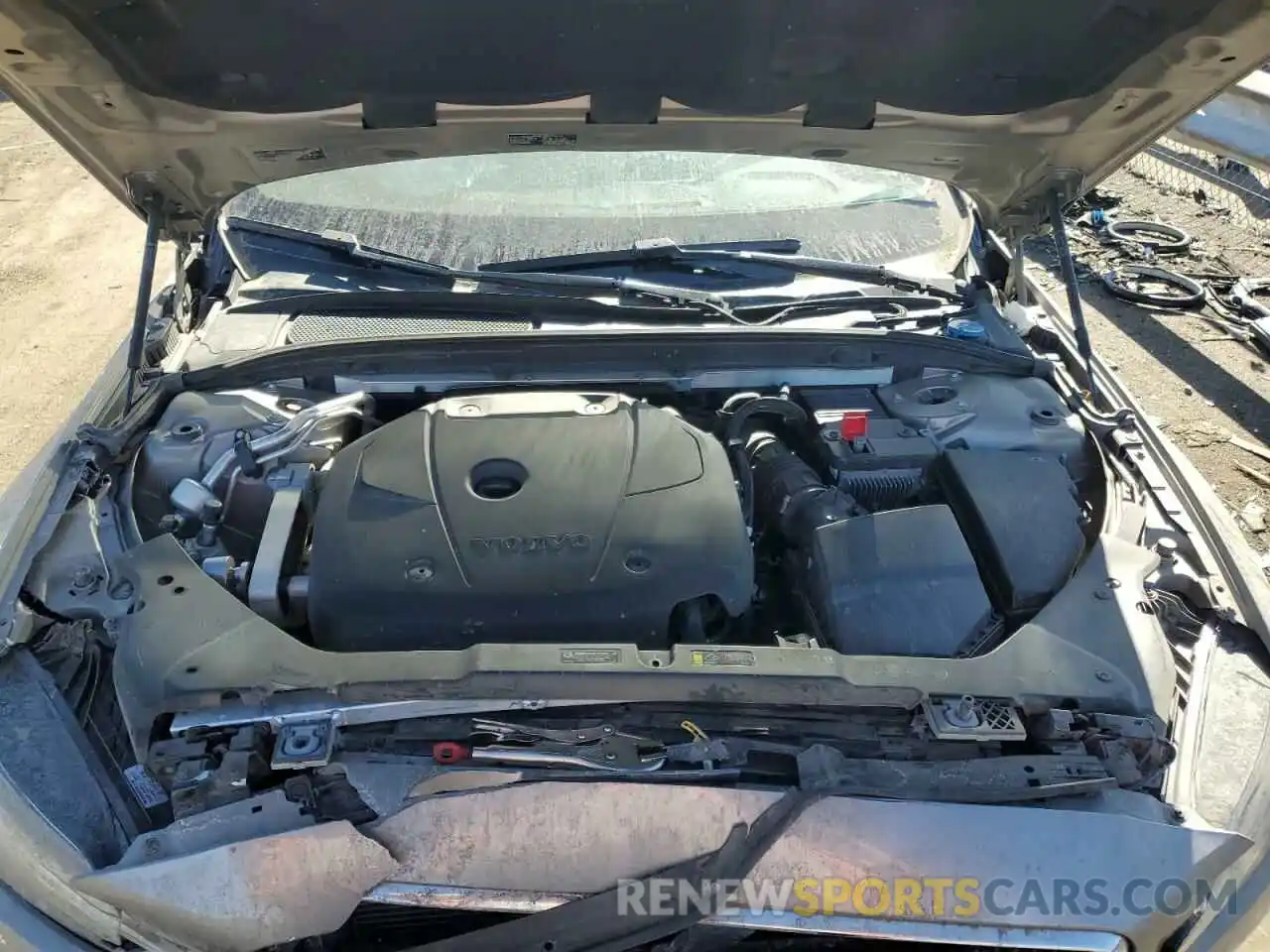 11 Photograph of a damaged car 7JRA22TK3KG000917 VOLVO S60 2019