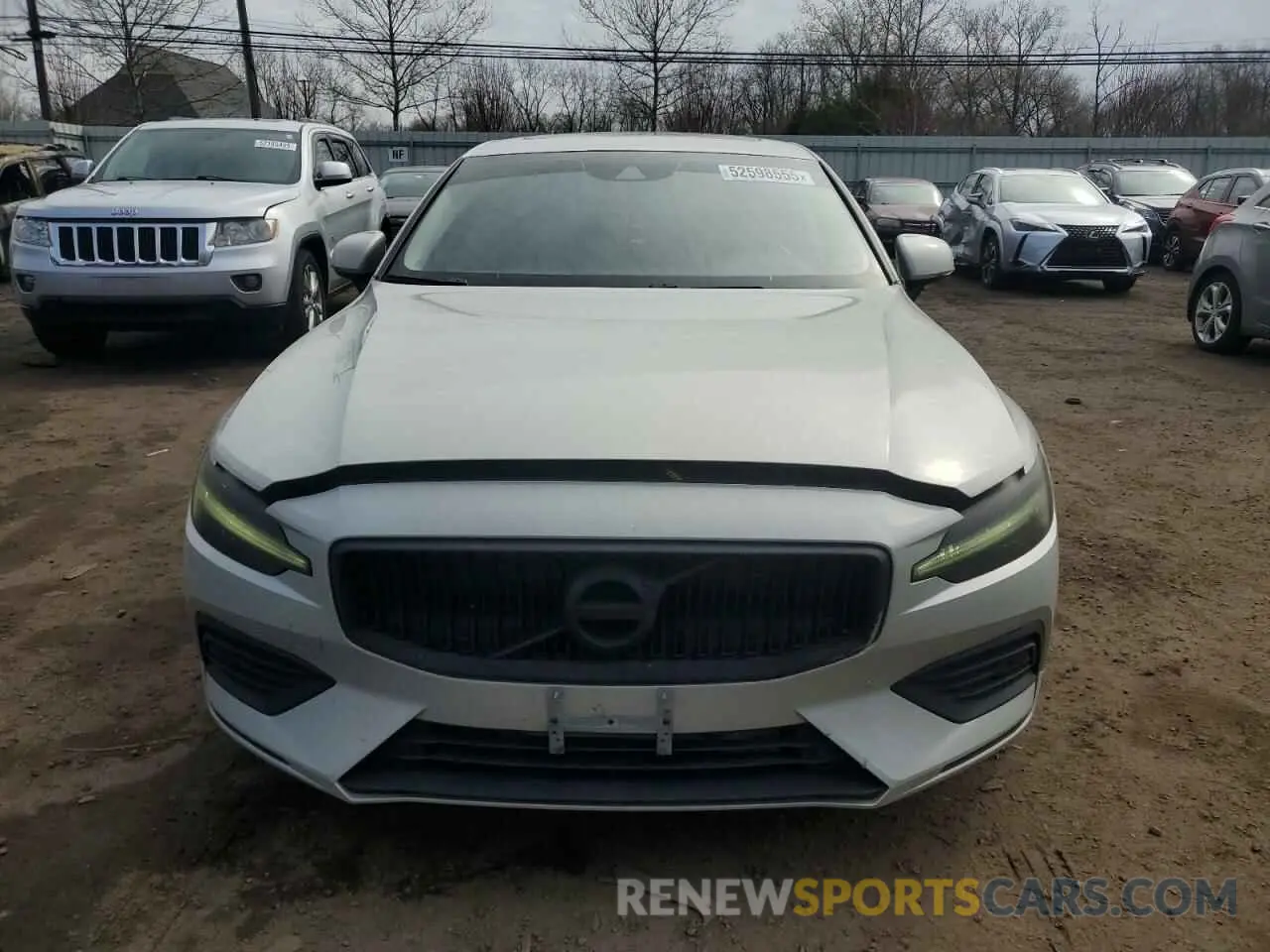 5 Photograph of a damaged car 7JRA22TK6KG003407 VOLVO S60 2019