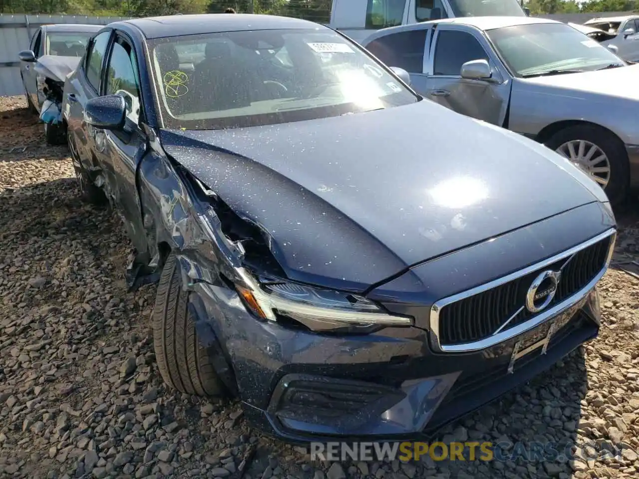 1 Photograph of a damaged car 7JRA22TK7KG017591 VOLVO S60 2019