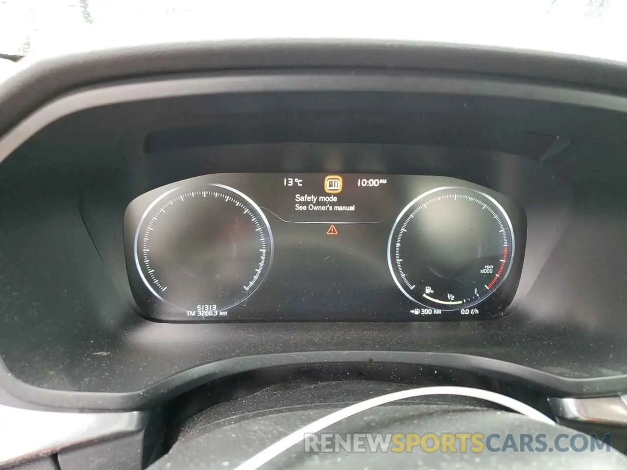 9 Photograph of a damaged car 7JRA22TKXKG000543 VOLVO S60 2019