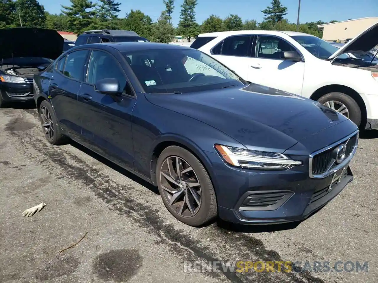 1 Photograph of a damaged car 7JRA22TKXKG006729 VOLVO S60 2019