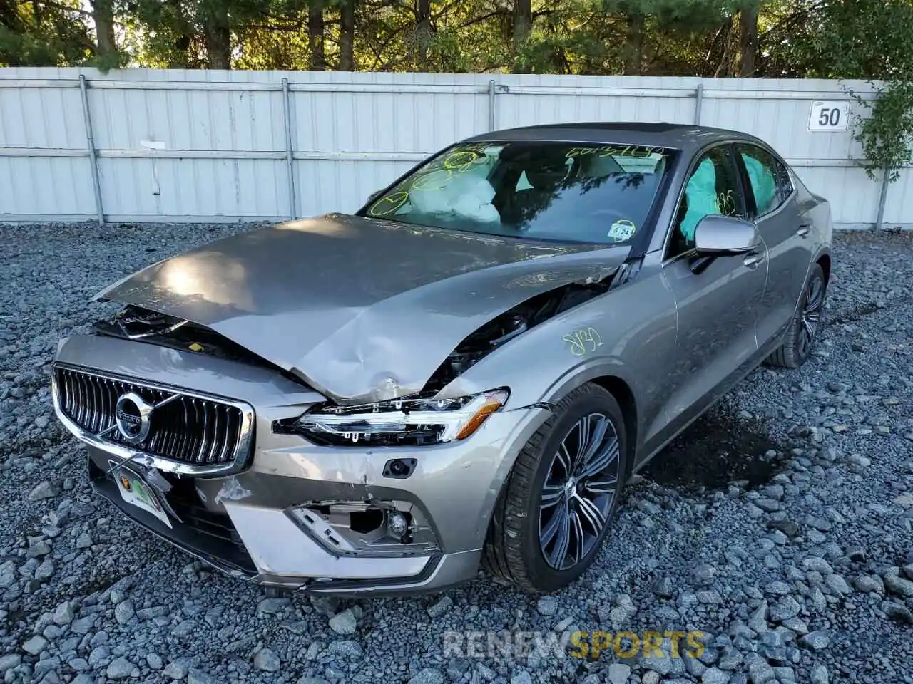 2 Photograph of a damaged car 7JRA22TL3KG013496 VOLVO S60 2019