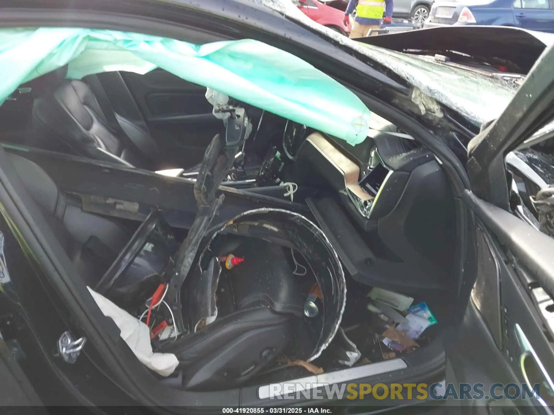 5 Photograph of a damaged car 7JRA22TL6KG007160 VOLVO S60 2019