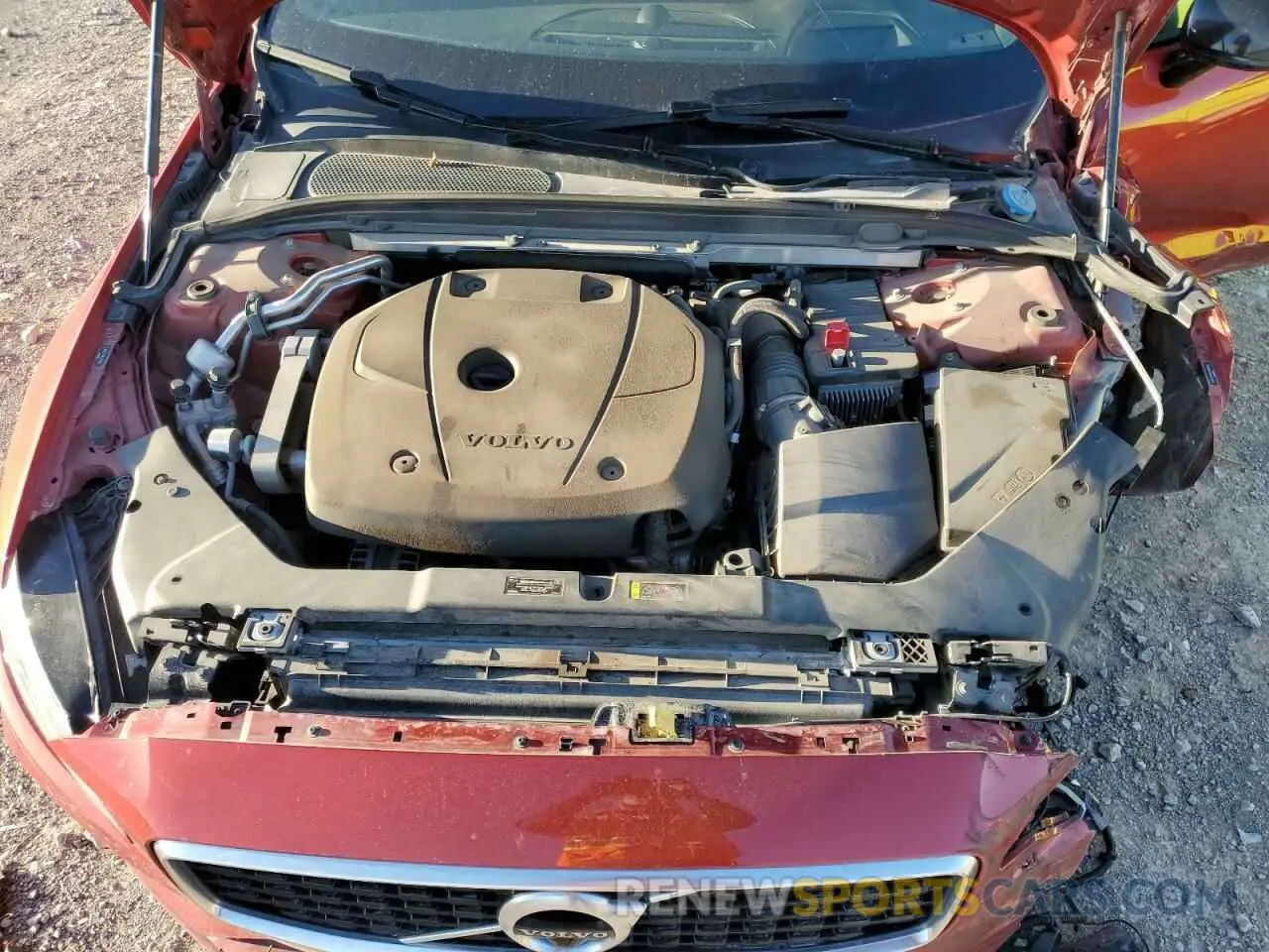 11 Photograph of a damaged car 7JRA22TM0KG001525 VOLVO S60 2019