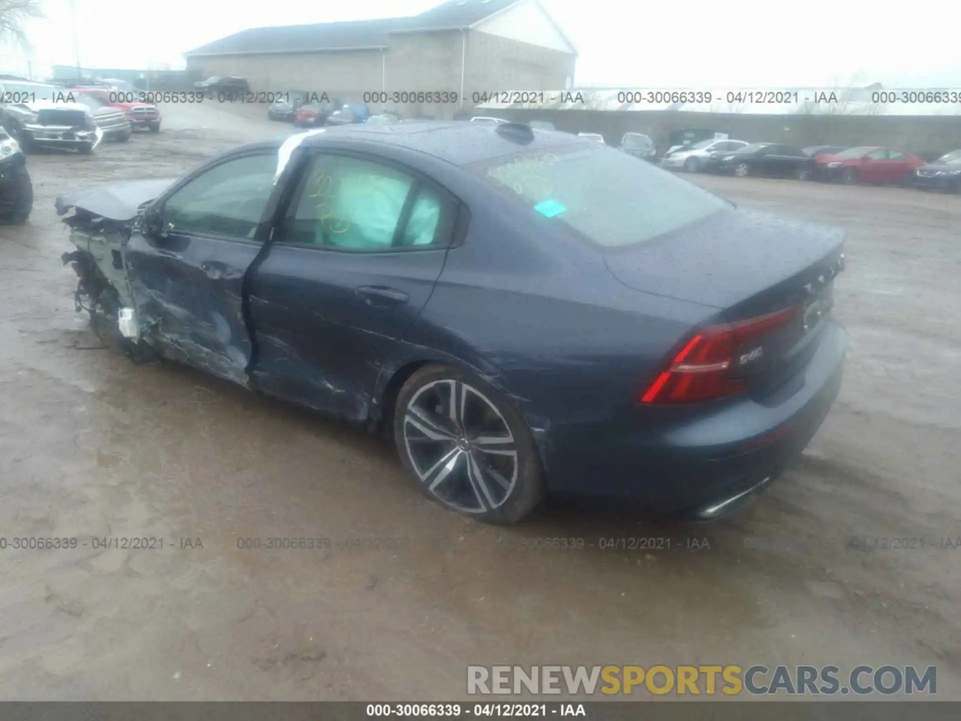 3 Photograph of a damaged car 7JRA22TM0KG013979 VOLVO S60 2019