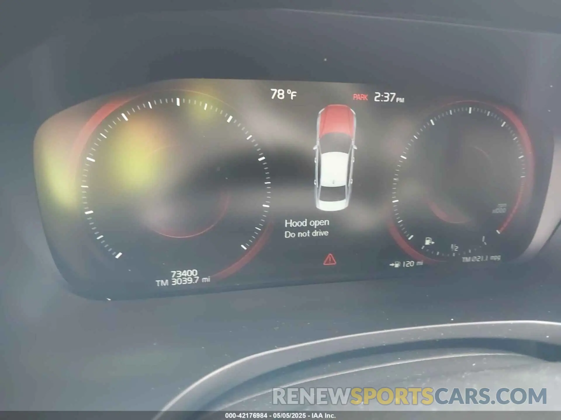 7 Photograph of a damaged car 7JRA22TM1KG005468 VOLVO S60 2019