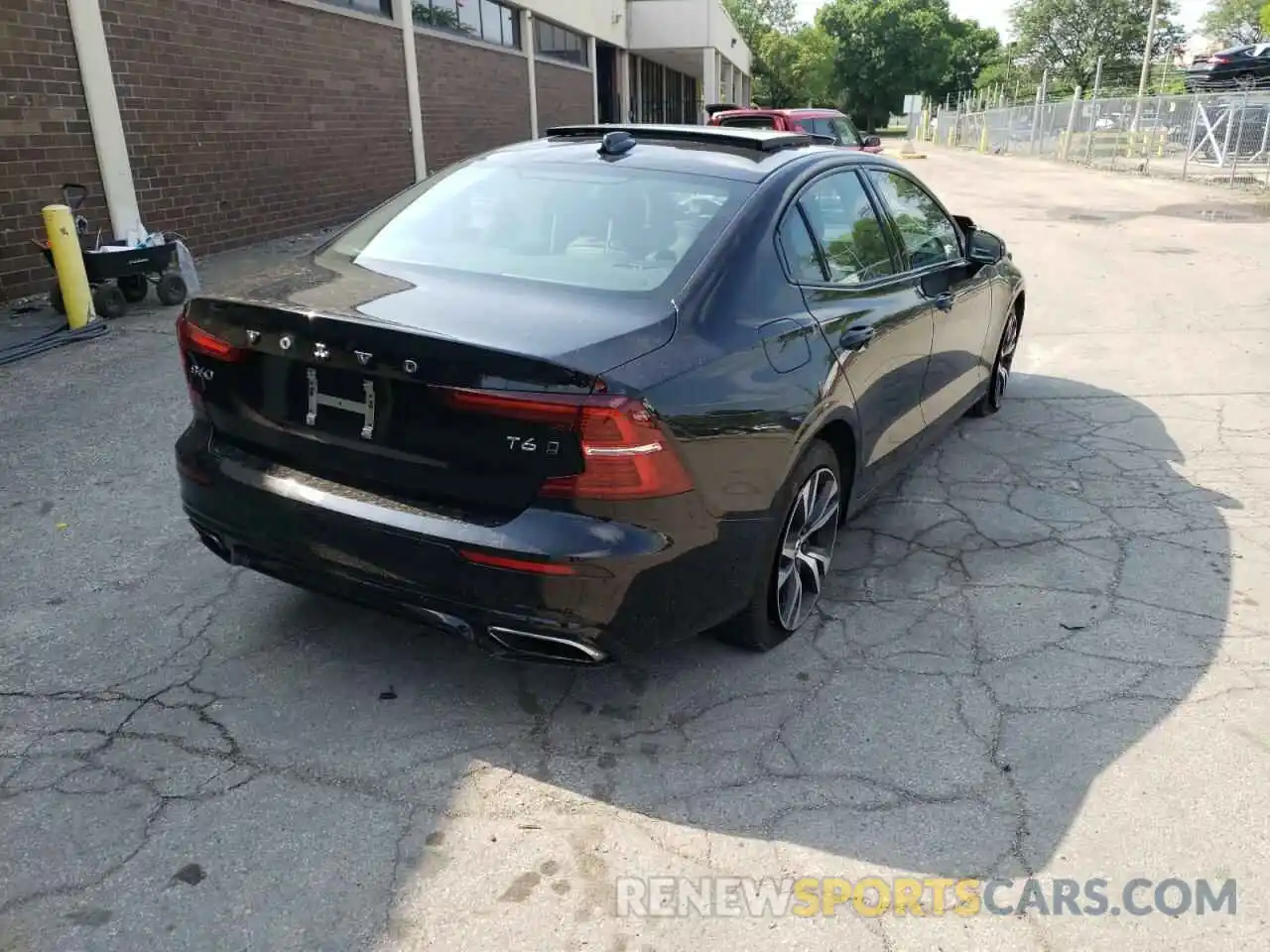 4 Photograph of a damaged car 7JRA22TM3KG013586 VOLVO S60 2019