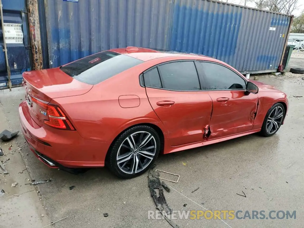 3 Photograph of a damaged car 7JRA22TM4KG001902 VOLVO S60 2019