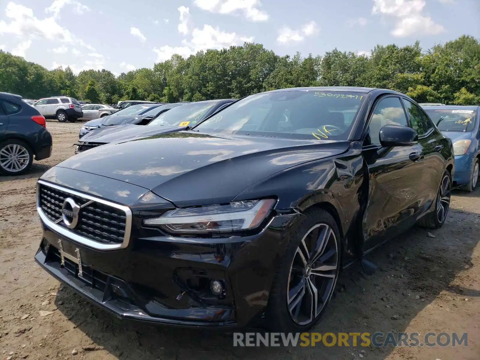 2 Photograph of a damaged car 7JRA22TM4KG017789 VOLVO S60 2019