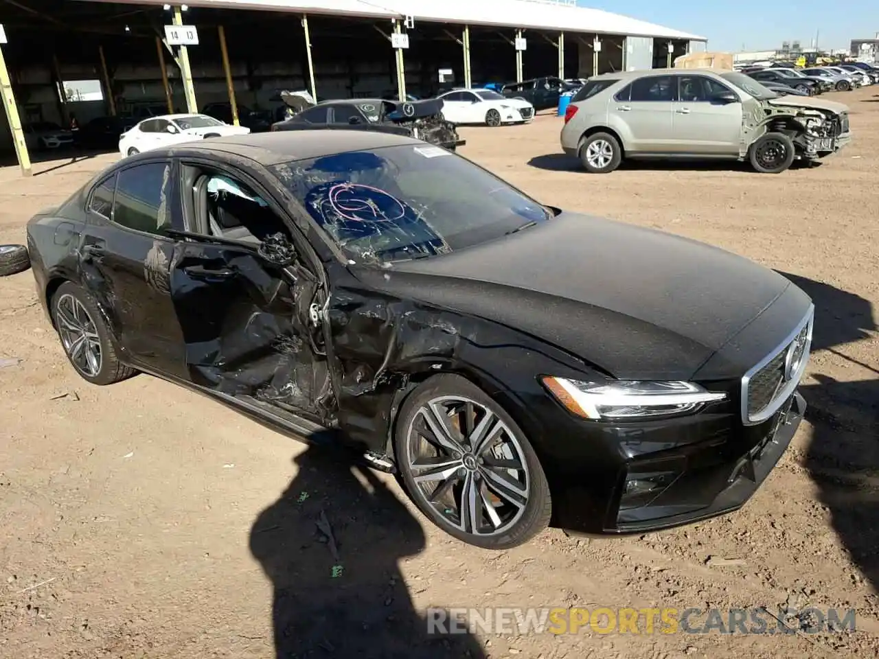 1 Photograph of a damaged car 7JRA22TM5KG001990 VOLVO S60 2019