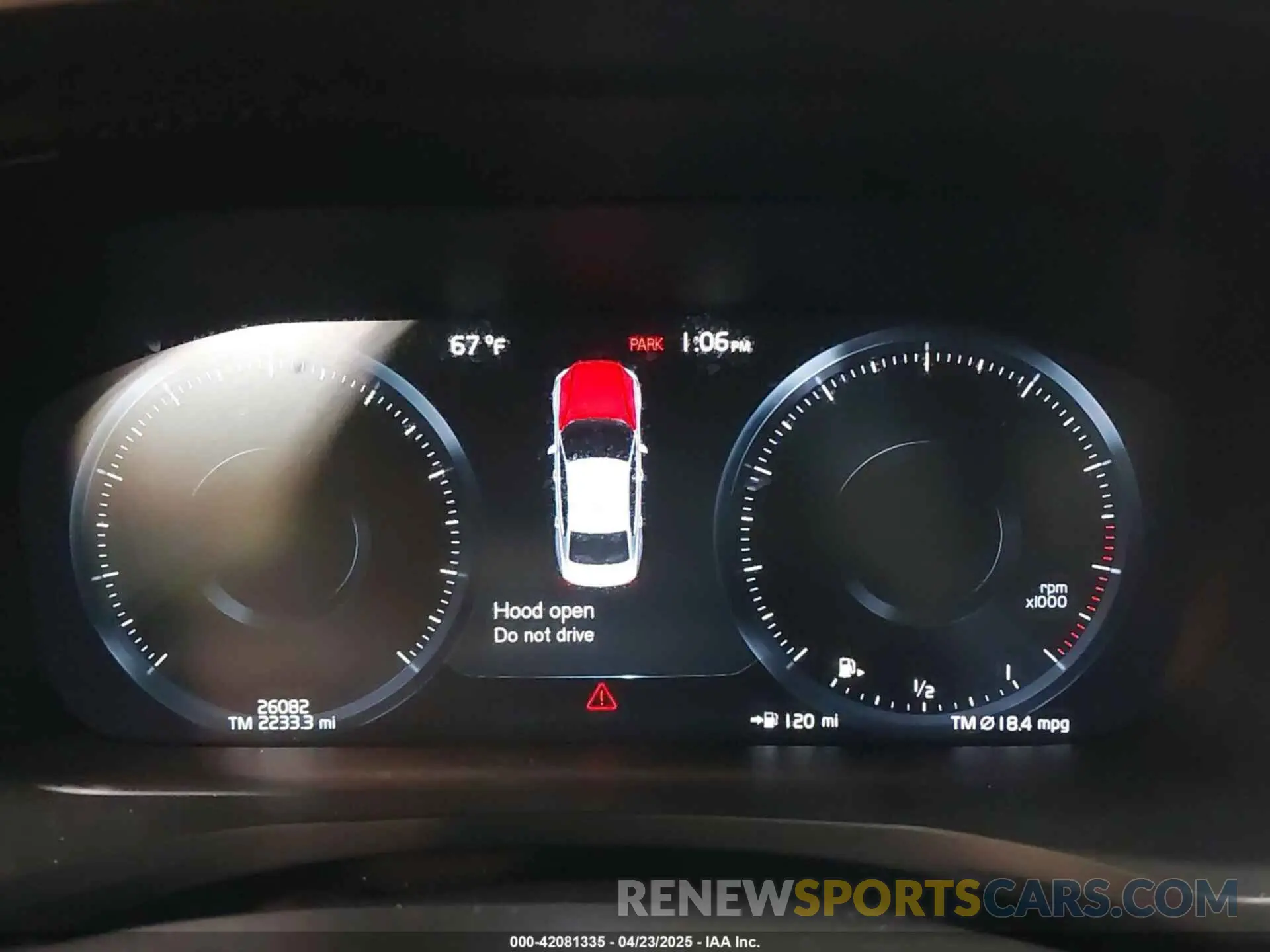 7 Photograph of a damaged car 7JRA22TM5KG004212 VOLVO S60 2019