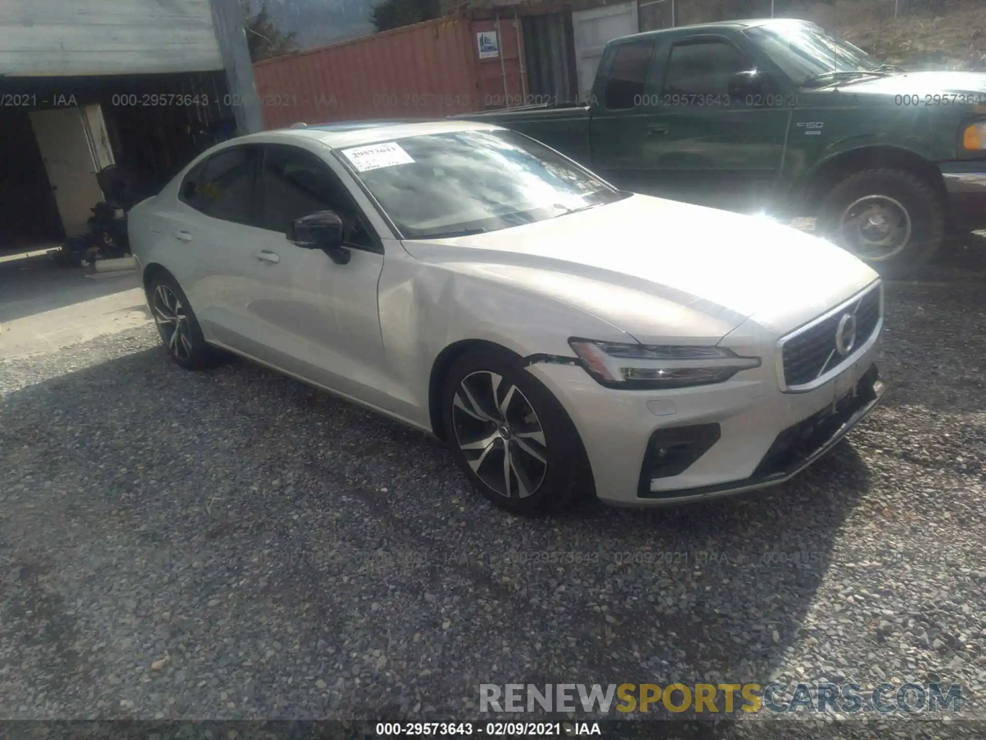 1 Photograph of a damaged car 7JRA22TM6KG014229 VOLVO S60 2019