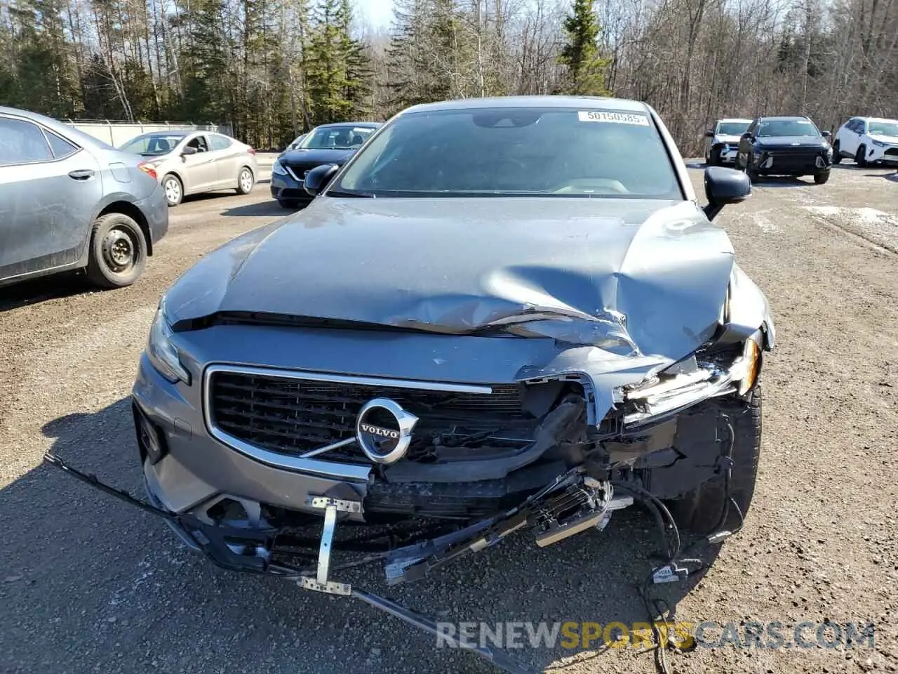 5 Photograph of a damaged car 7JRA22TM6KG017468 VOLVO S60 2019