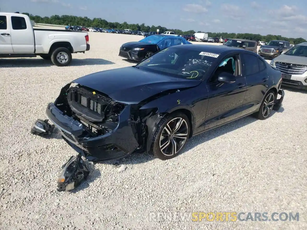 2 Photograph of a damaged car 7JRA22TM7KG018452 VOLVO S60 2019