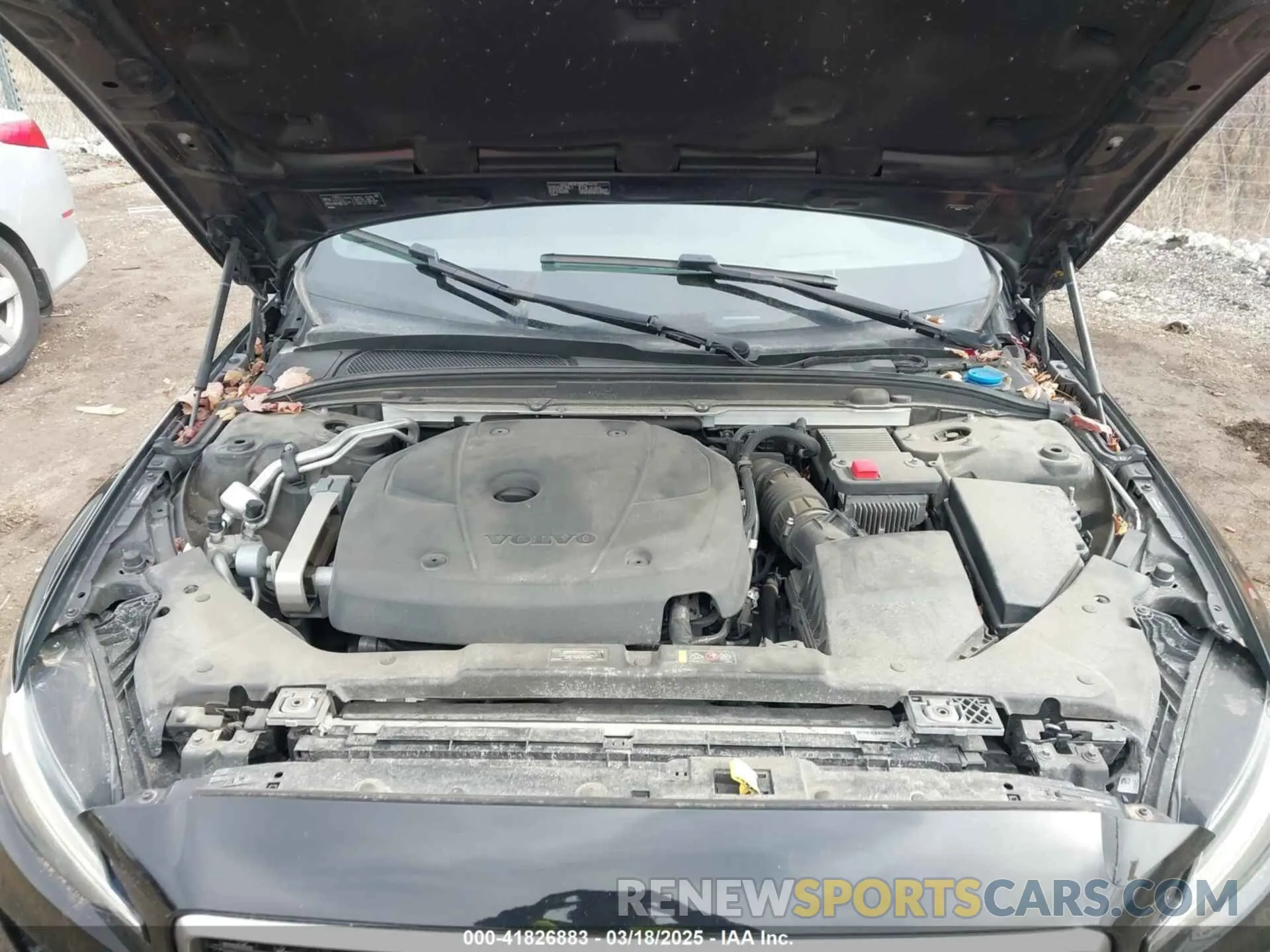10 Photograph of a damaged car 7JRA22TM9KG014922 VOLVO S60 2019