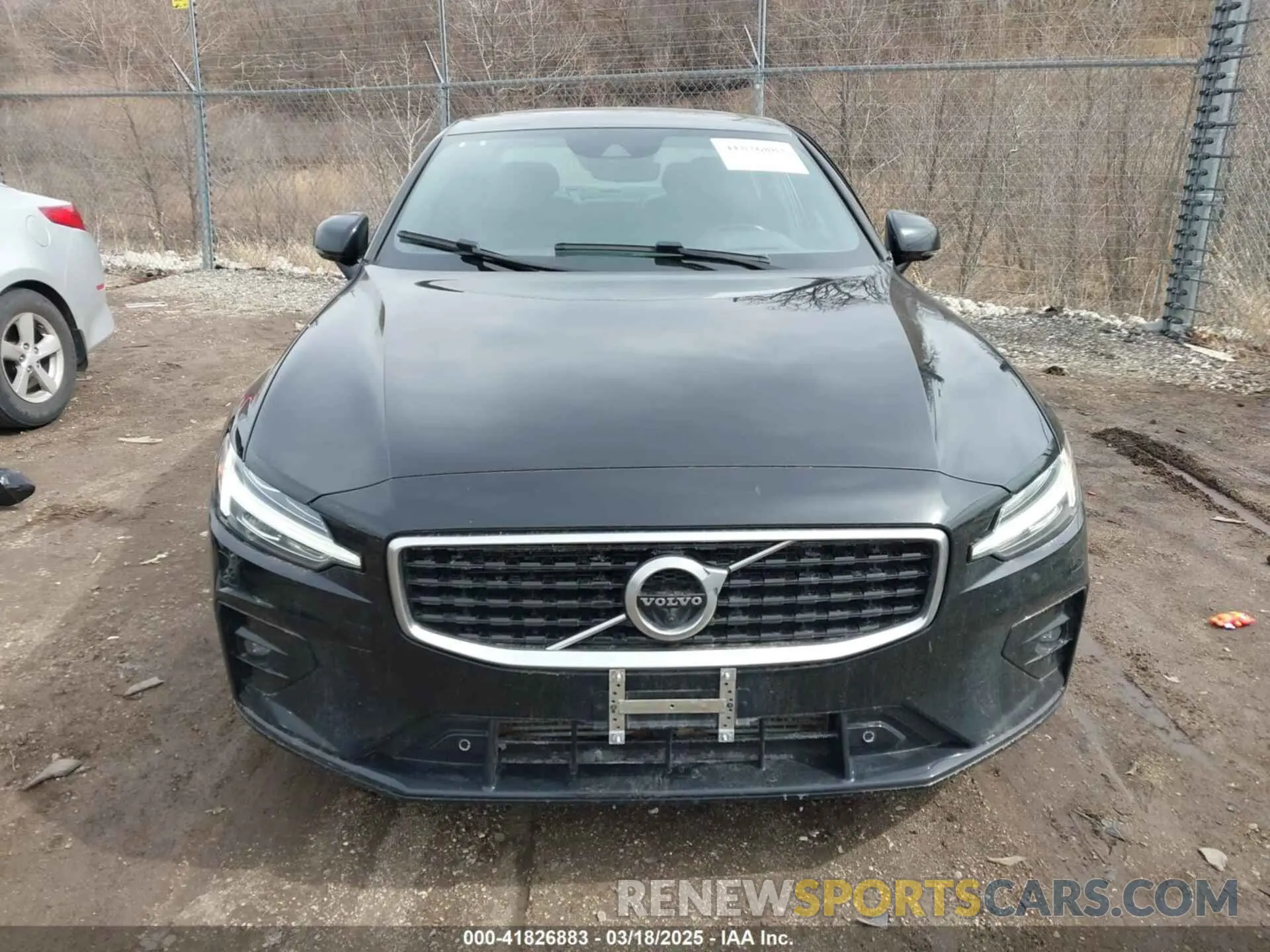 13 Photograph of a damaged car 7JRA22TM9KG014922 VOLVO S60 2019
