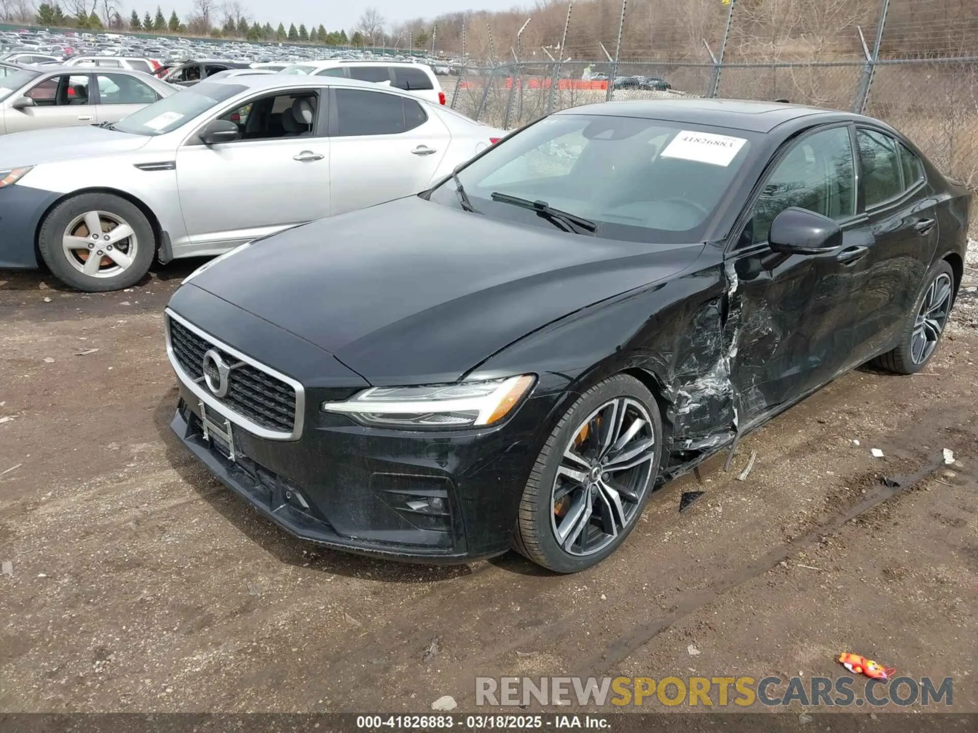 2 Photograph of a damaged car 7JRA22TM9KG014922 VOLVO S60 2019