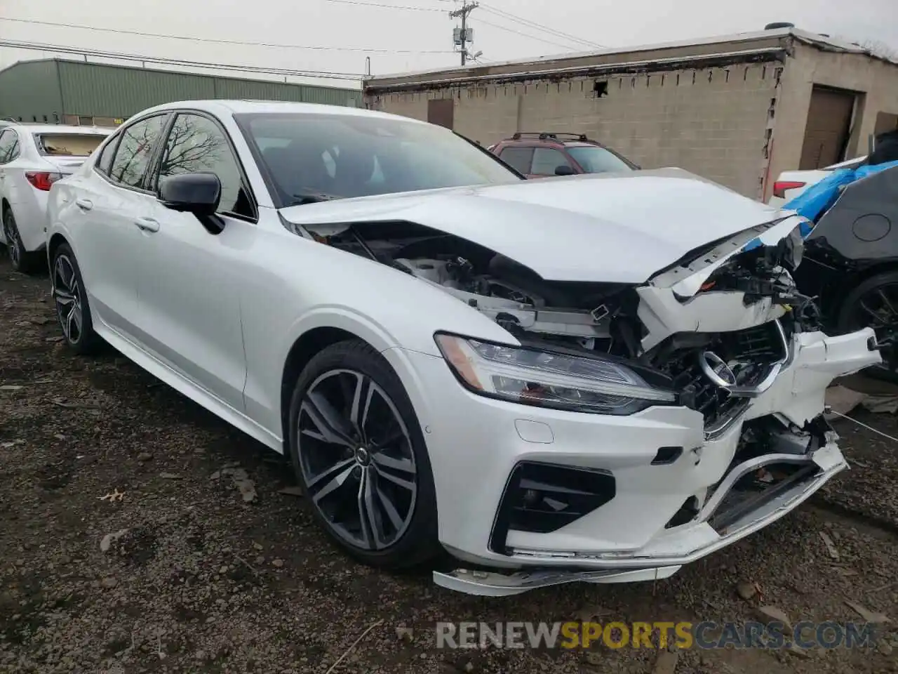 1 Photograph of a damaged car 7JRA22TMXKG018428 VOLVO S60 2019