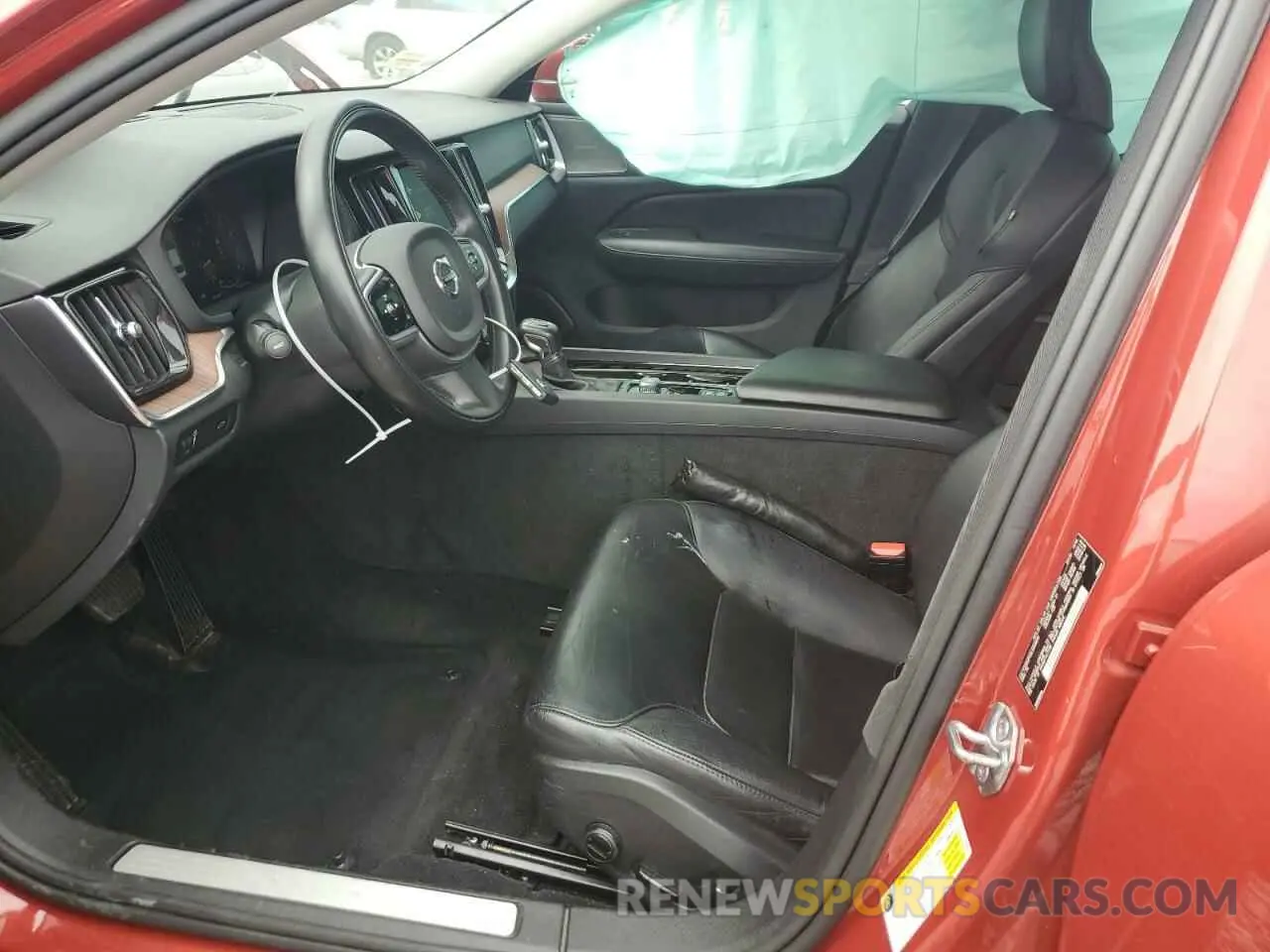 7 Photograph of a damaged car 7JR102FK0LG048619 VOLVO S60 2020