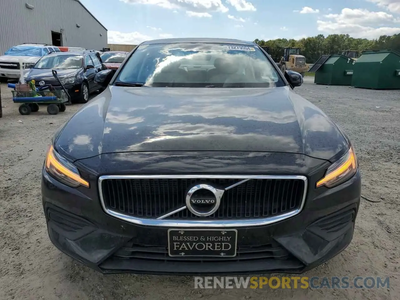 5 Photograph of a damaged car 7JR102FK0LG049379 VOLVO S60 2020