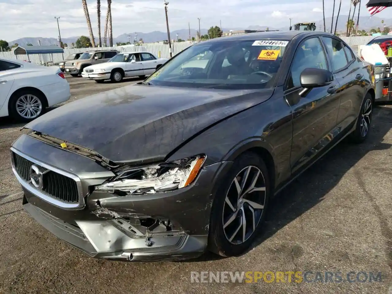 2 Photograph of a damaged car 7JR102FK2LG049898 VOLVO S60 2020