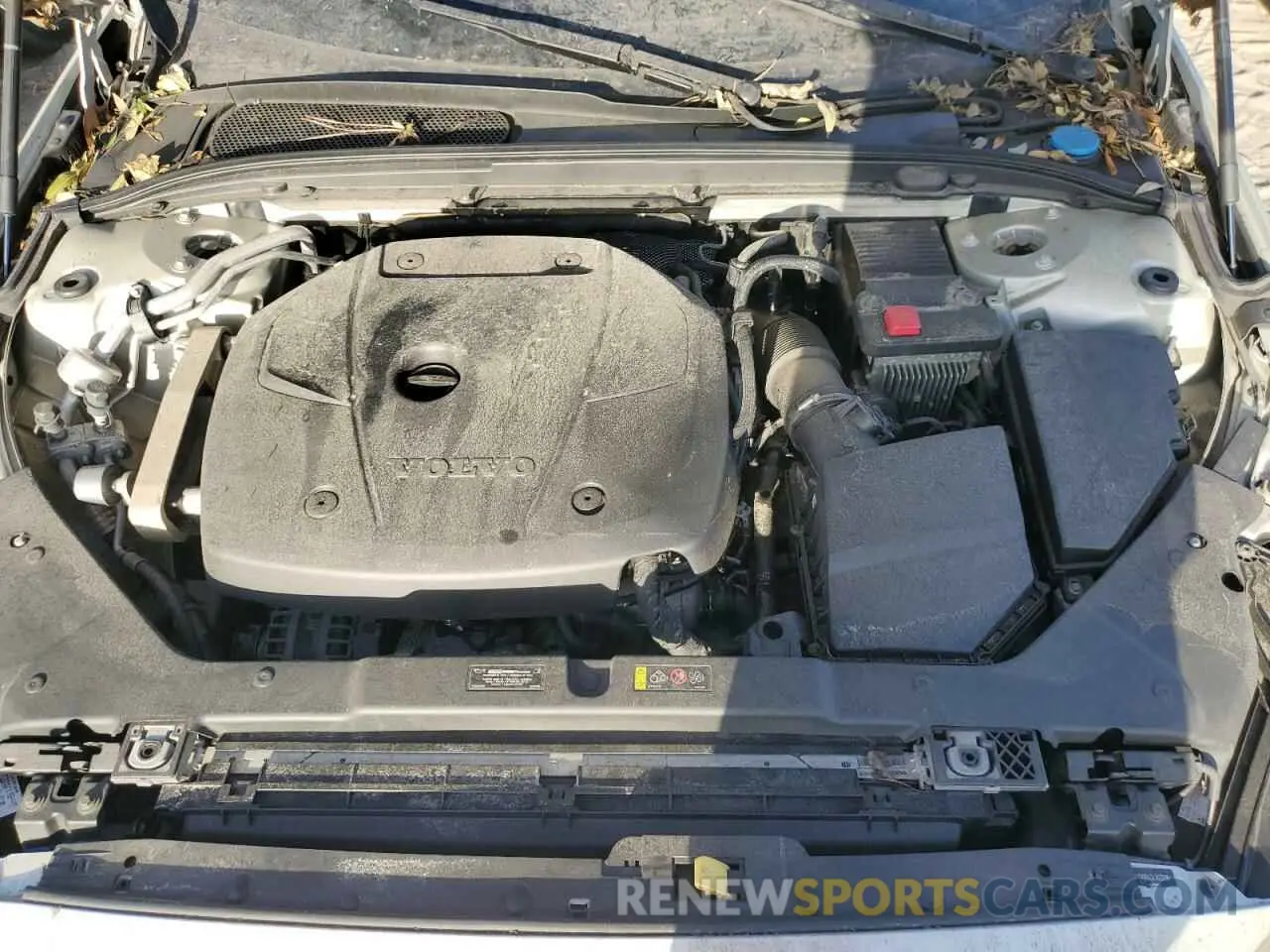 11 Photograph of a damaged car 7JR102FK3LG072798 VOLVO S60 2020