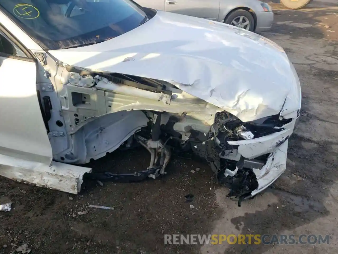 9 Photograph of a damaged car 7JR102FK6LG045885 VOLVO S60 2020